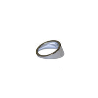 c9zz-11574-web.jpg
